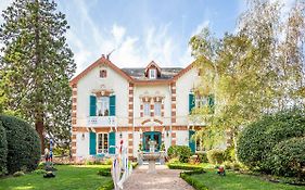 L'Oustal
